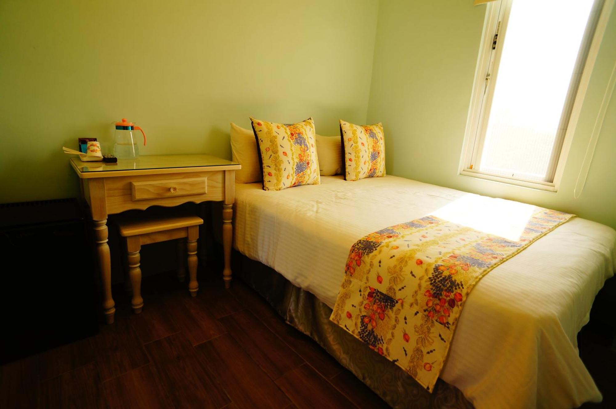 Kenting Avignon Bed & Breakfast Hằng Xuân Cổ Trấn Ngoại thất bức ảnh