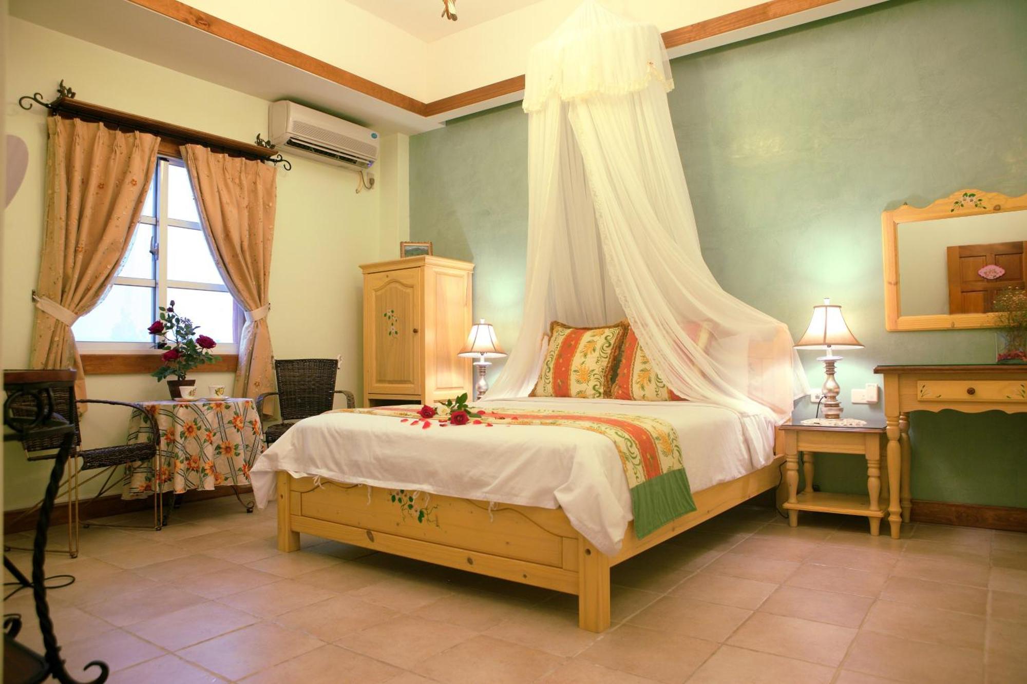 Kenting Avignon Bed & Breakfast Hằng Xuân Cổ Trấn Ngoại thất bức ảnh