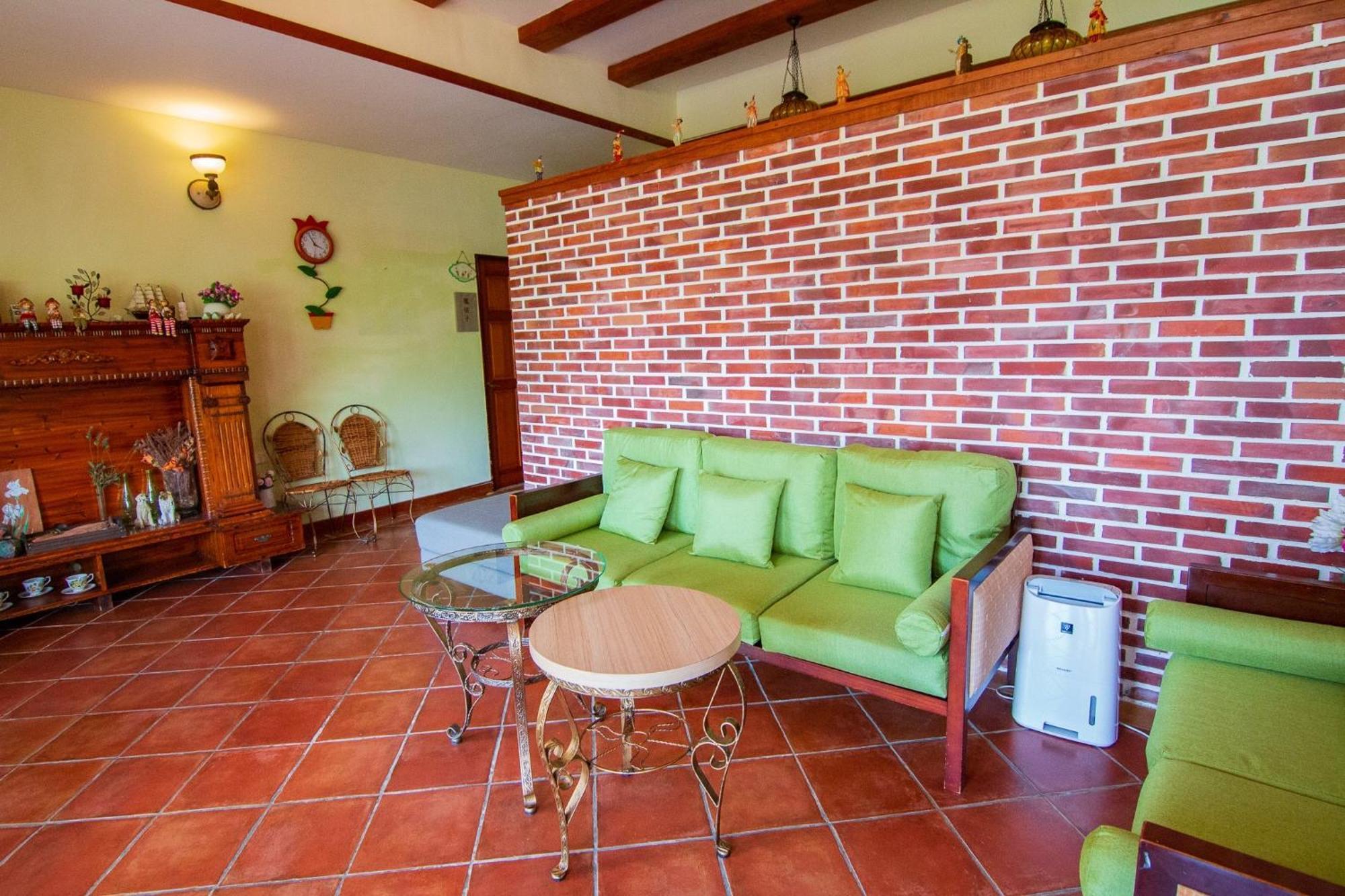 Kenting Avignon Bed & Breakfast Hằng Xuân Cổ Trấn Ngoại thất bức ảnh