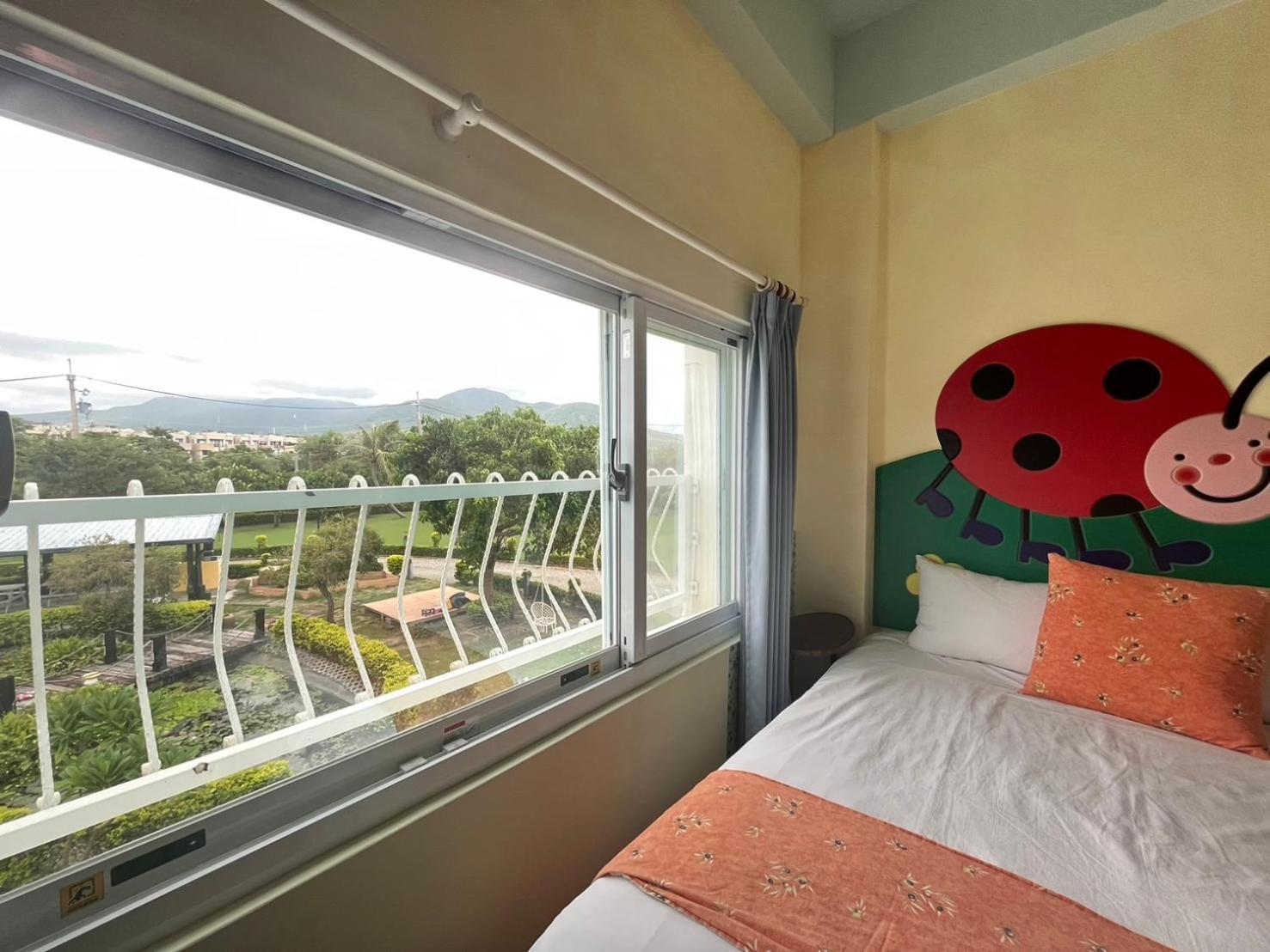 Kenting Avignon Bed & Breakfast Hằng Xuân Cổ Trấn Ngoại thất bức ảnh