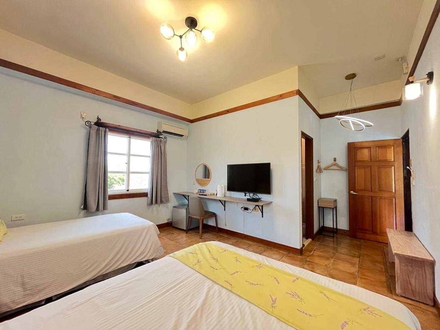 Kenting Avignon Bed & Breakfast Hằng Xuân Cổ Trấn Ngoại thất bức ảnh