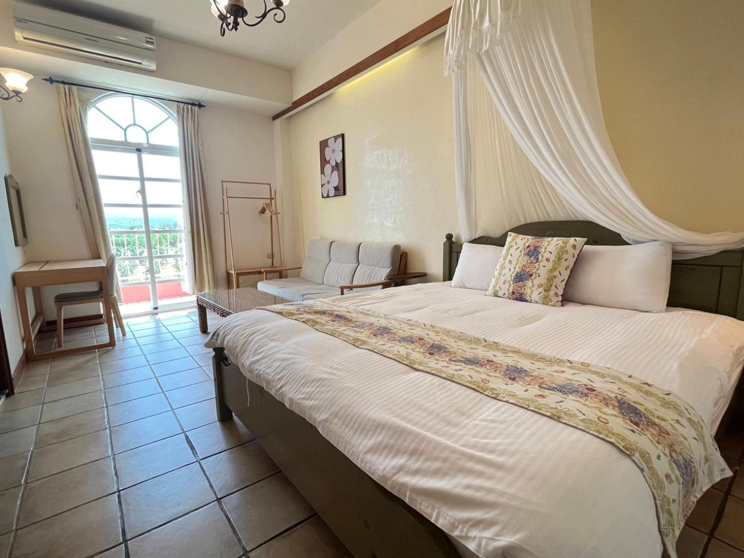Kenting Avignon Bed & Breakfast Hằng Xuân Cổ Trấn Ngoại thất bức ảnh