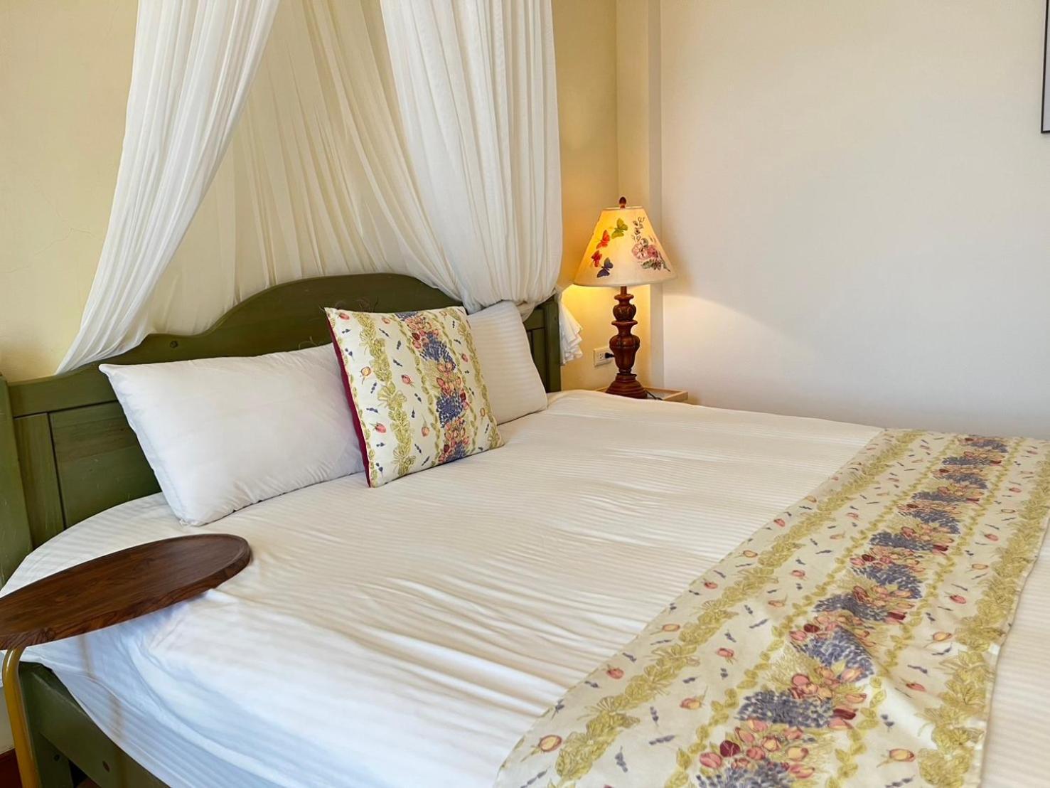 Kenting Avignon Bed & Breakfast Hằng Xuân Cổ Trấn Ngoại thất bức ảnh